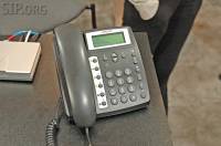 DSC_0055 SIPURA's new SPA-841 4-line business SIP-phone.